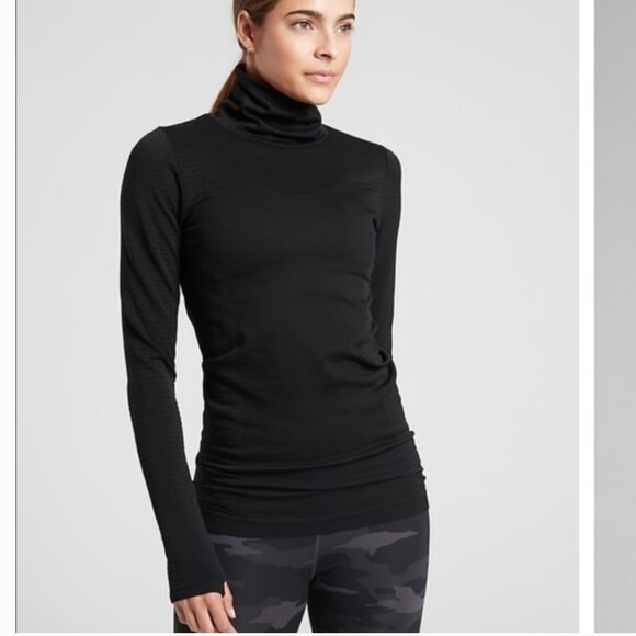 Athleta Flurry Blizzard Seamless Turtleneck, Black, Small - Picture 1 of 9